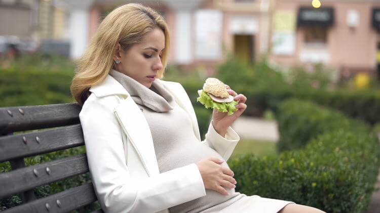 妊娠中の食事の影響